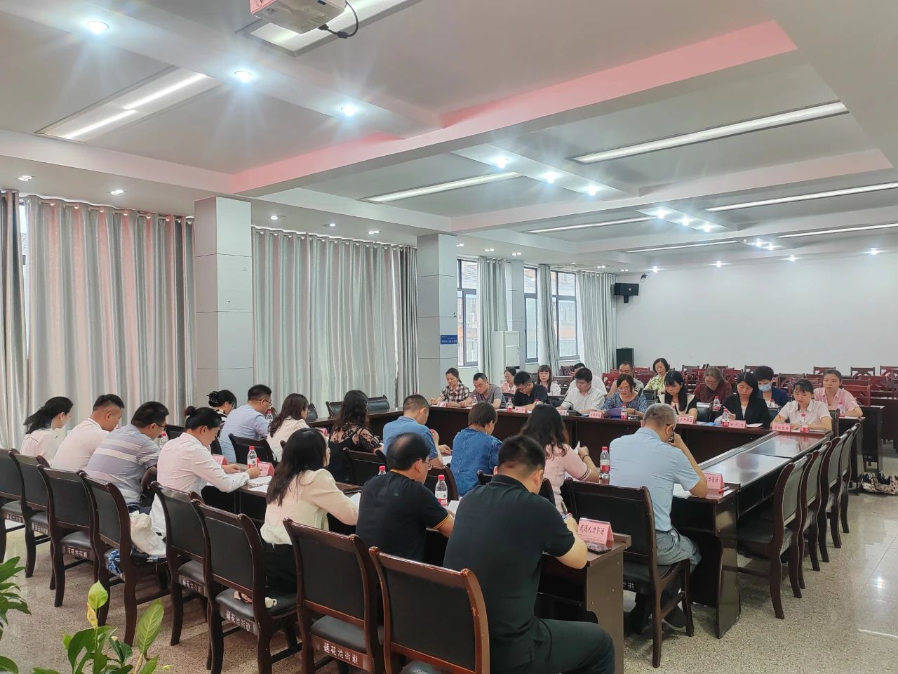 四川泸州人力资源服务产业园“街镇行”开启第一站